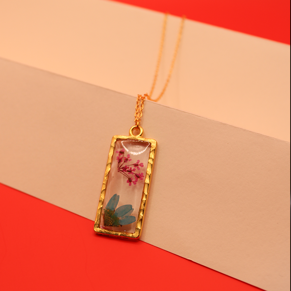 Resin Dual Bloom Rectangle resin Pendant