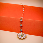 Gold Floral Center Kundan Maang Tikka