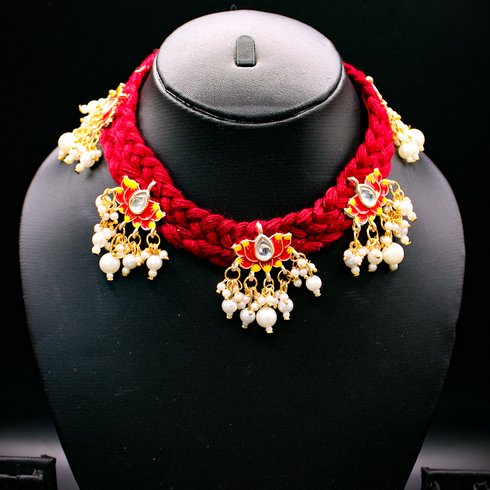 Jadau Rakt Kamal Silk Thread Braided Choker Necklace