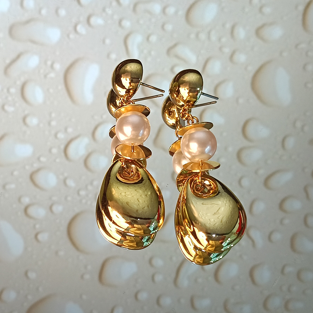 Contemporary Golden Pebble & Pearl Dangle Earrings