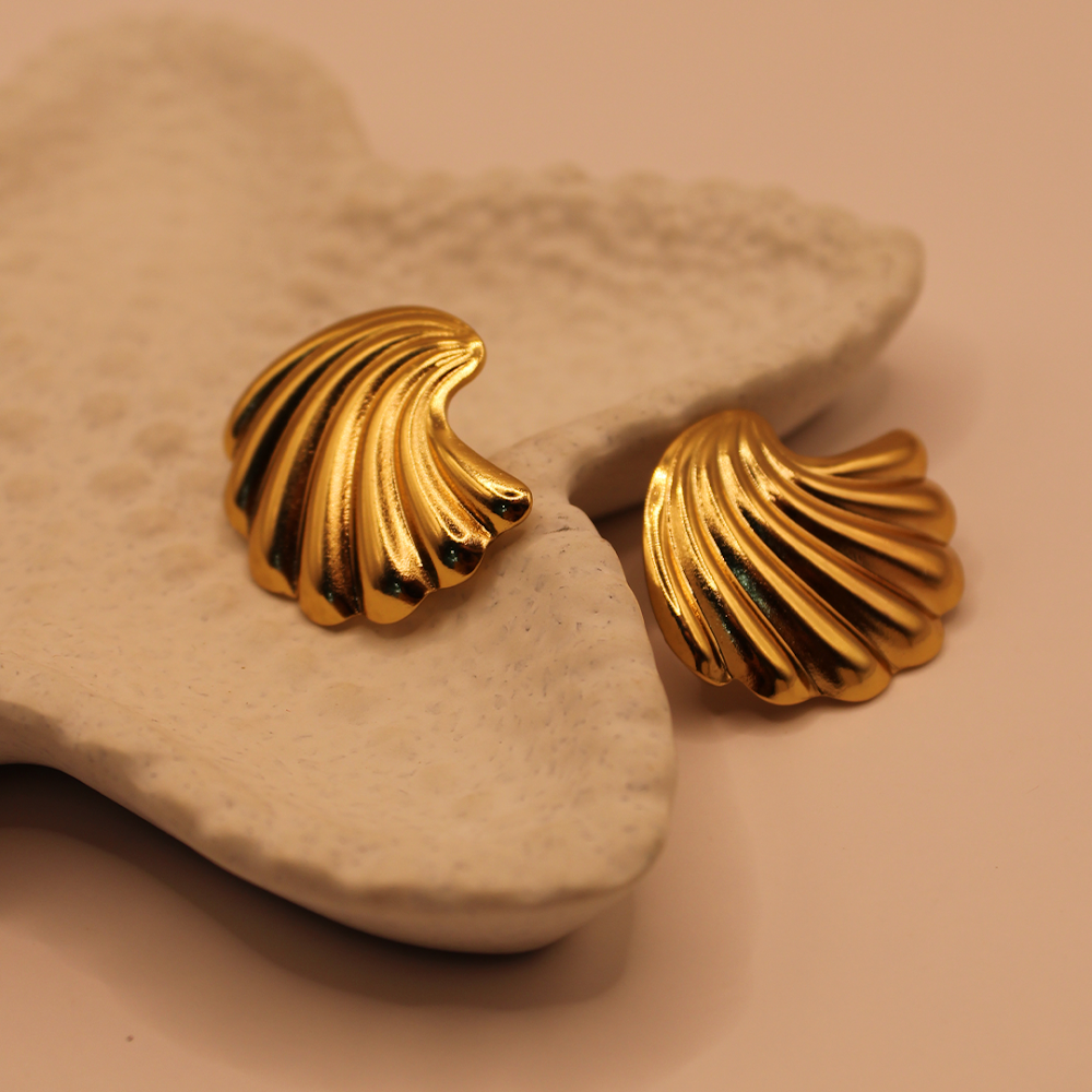 Golden Aura Shell Stud Earrings