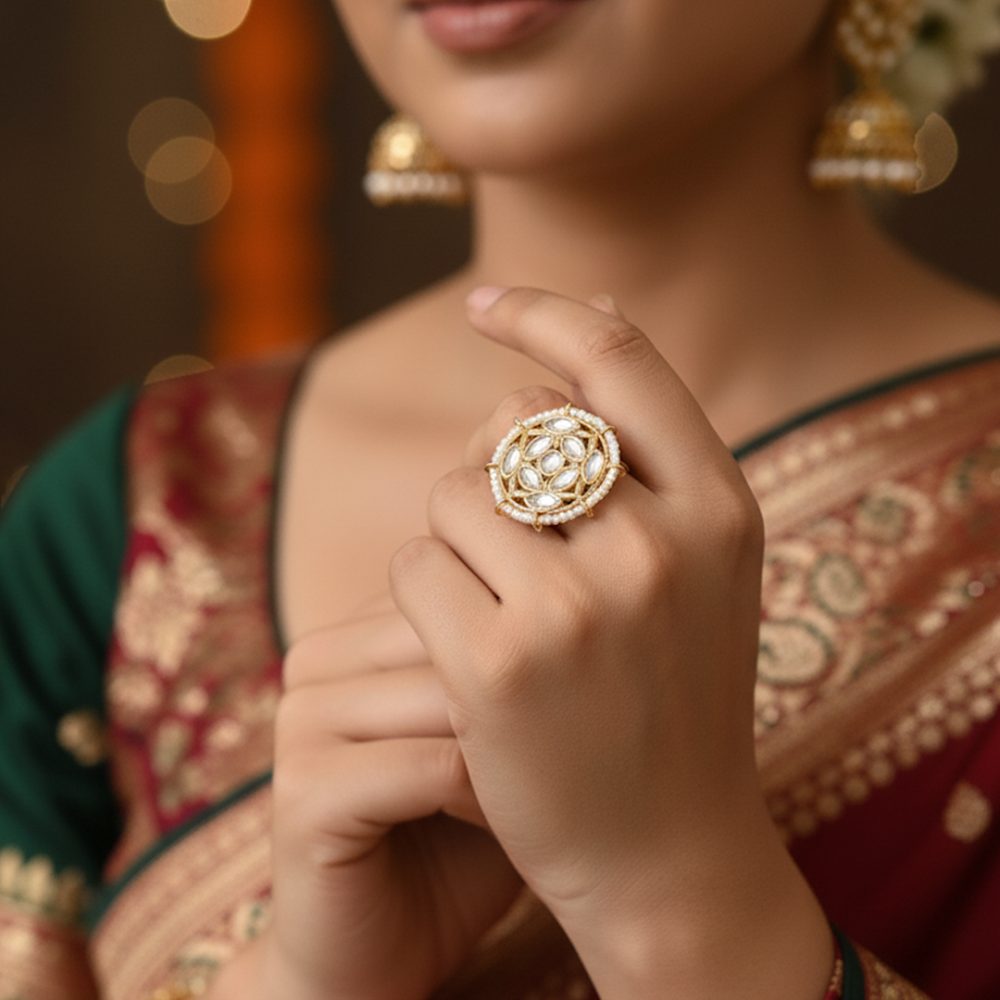 Regal Kundan Chakra Adjustable Cocktail Ring