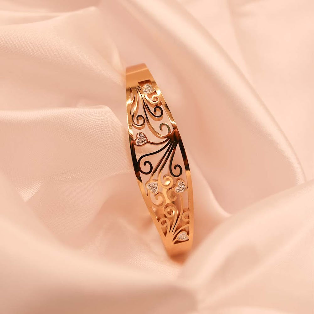 Royal Charm Golden Cuff Bracelet