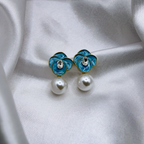 Sky Flower Pearl Stud Earrings