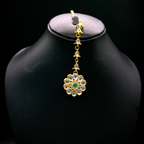 Gold Floral Center Kundan Maang Tikka