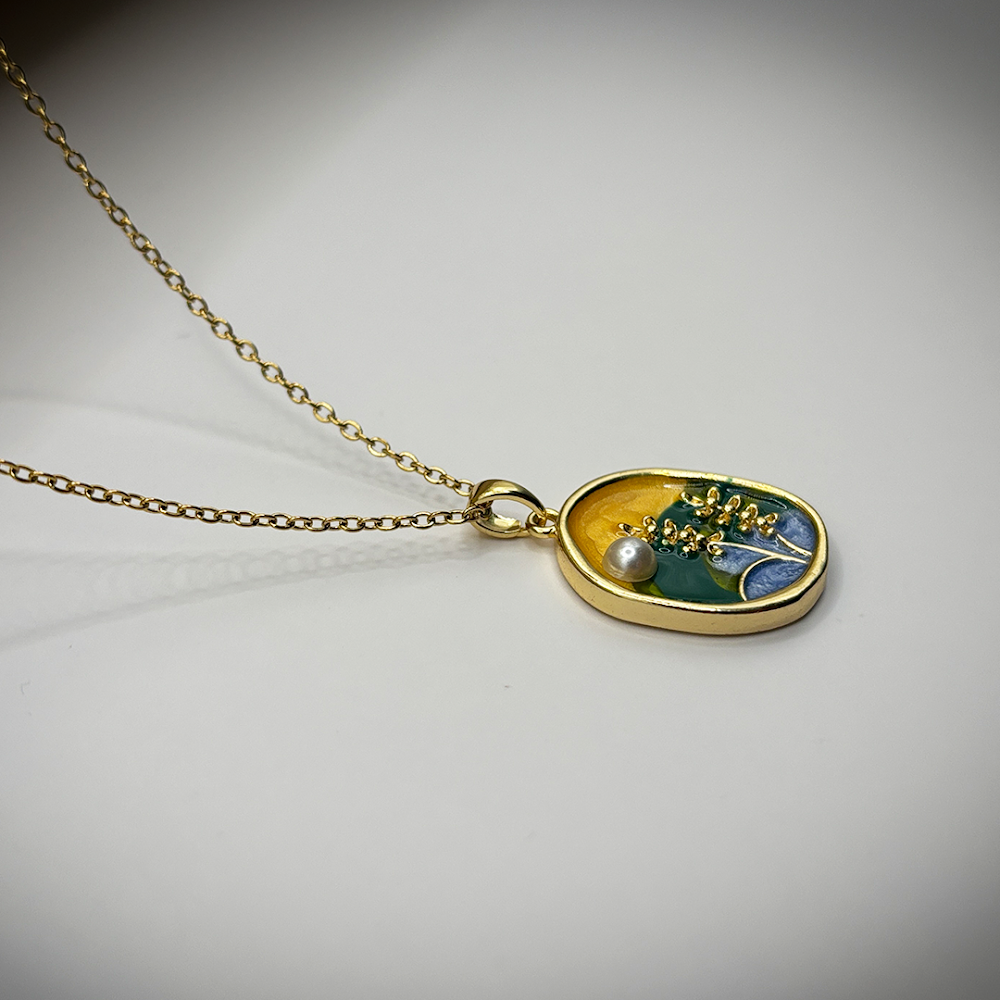 Pearl Of The Secret Meadow Pendant anti-tarnish