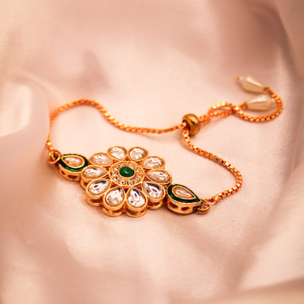 Emerald Kundan Bloom Bracelet