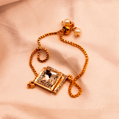 Crystal Rhombus Radiant Bracelet
