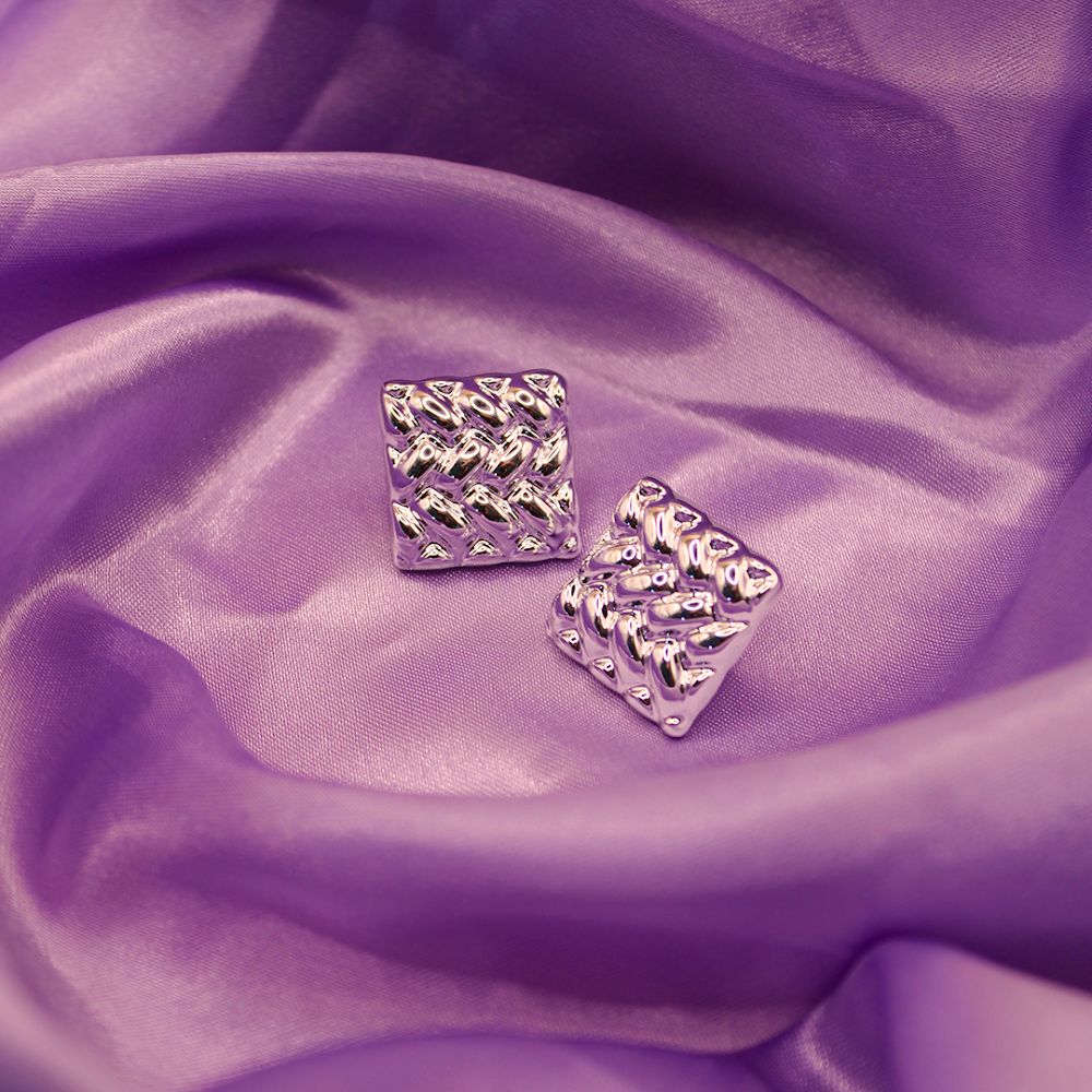 Mercury Weave Cushion Stud Earrings