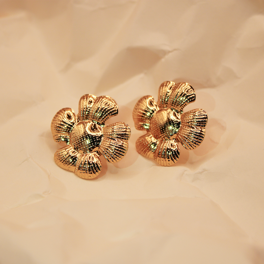 Sunburst Bloom Stud Earrings