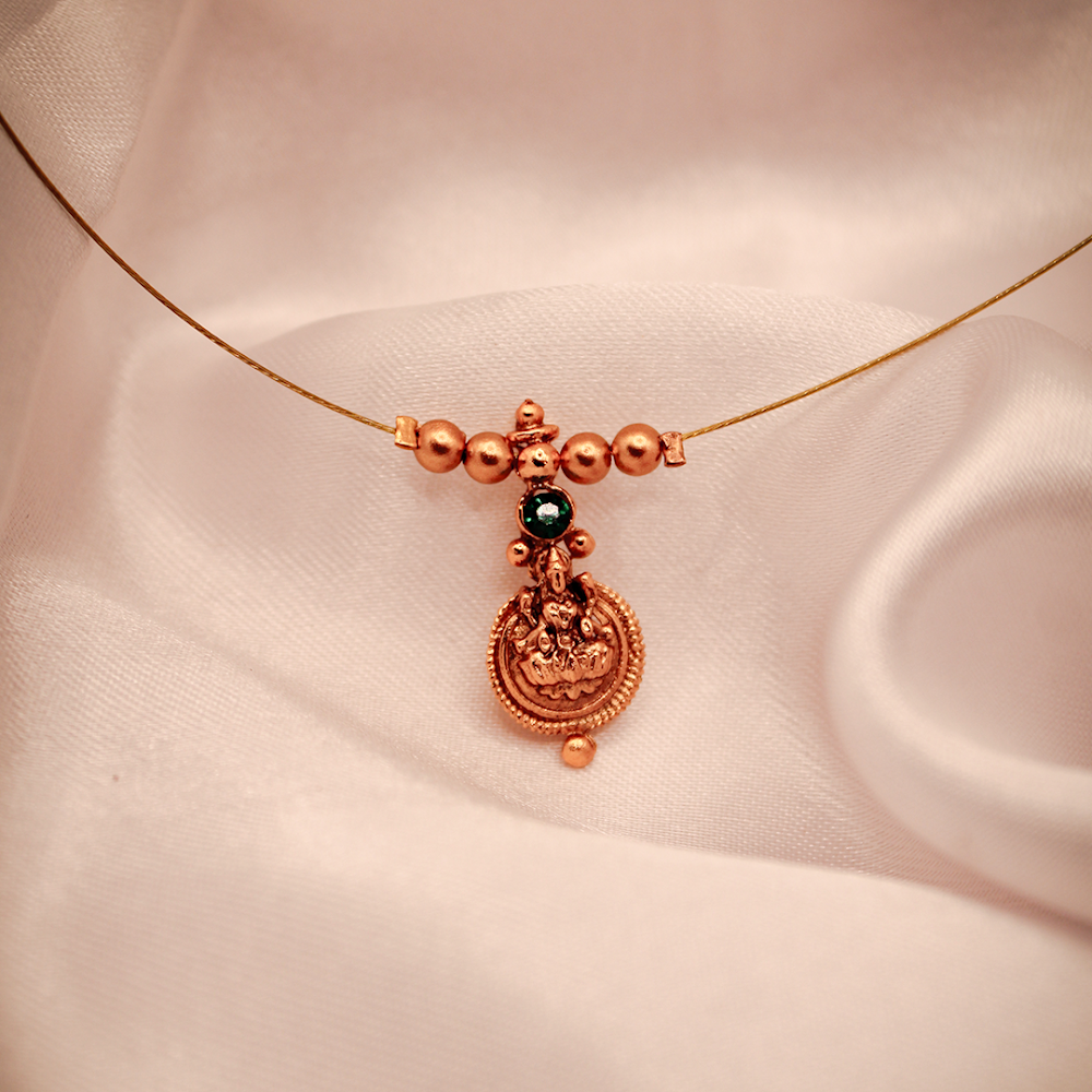 Prosperity Float Invisible Wire Necklace