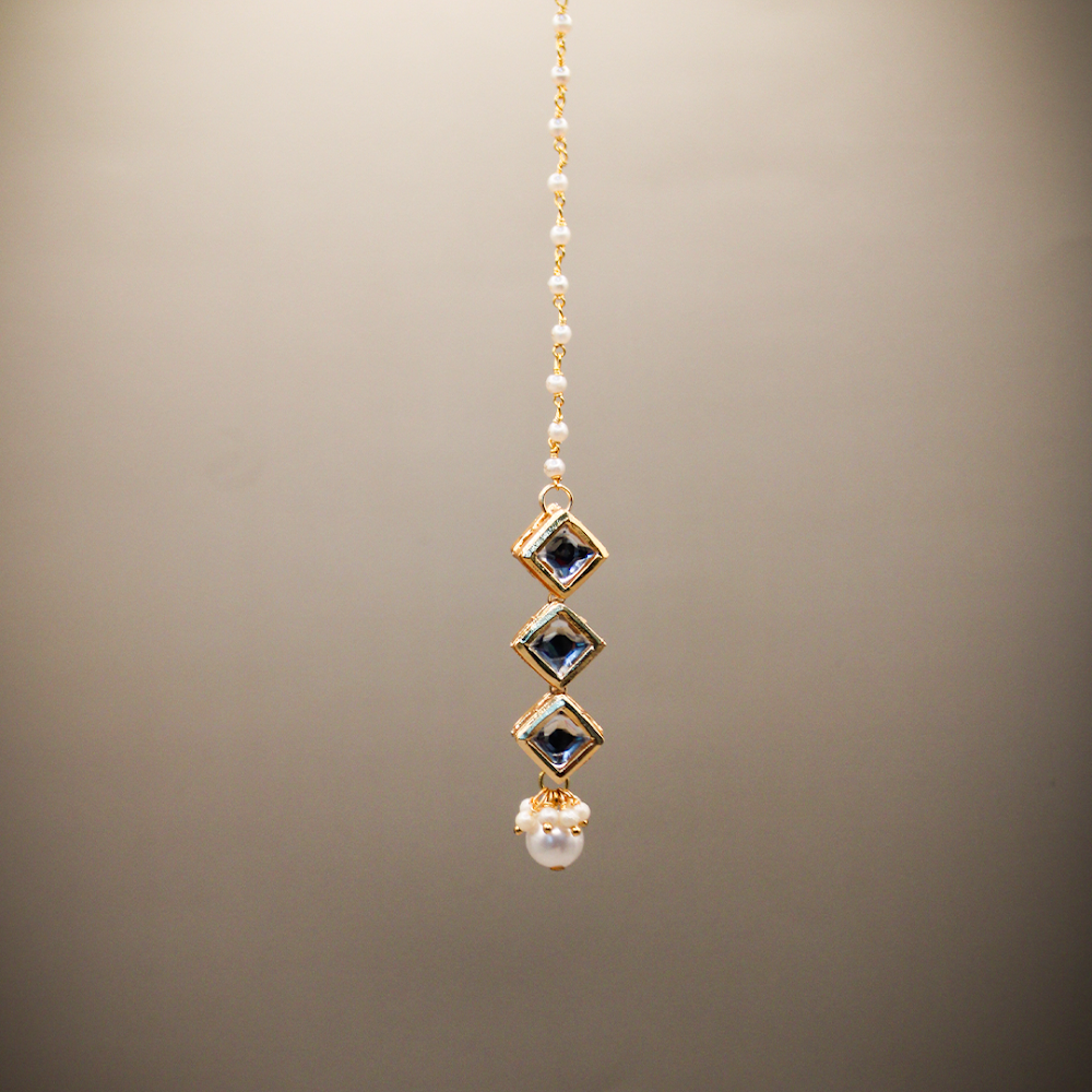 Kundan Cascade Polished Maang Tikka