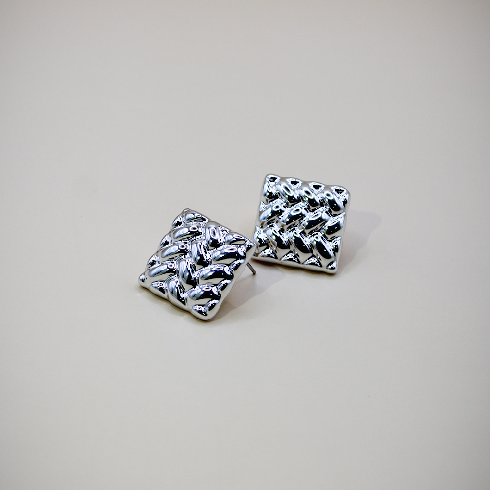 Mercury Weave Cushion Stud Earrings