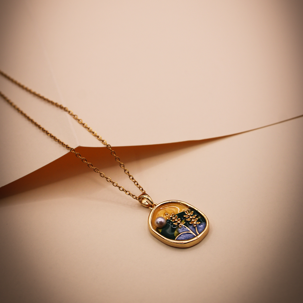 Pearl Of The Secret Meadow Pendant anti-tarnish