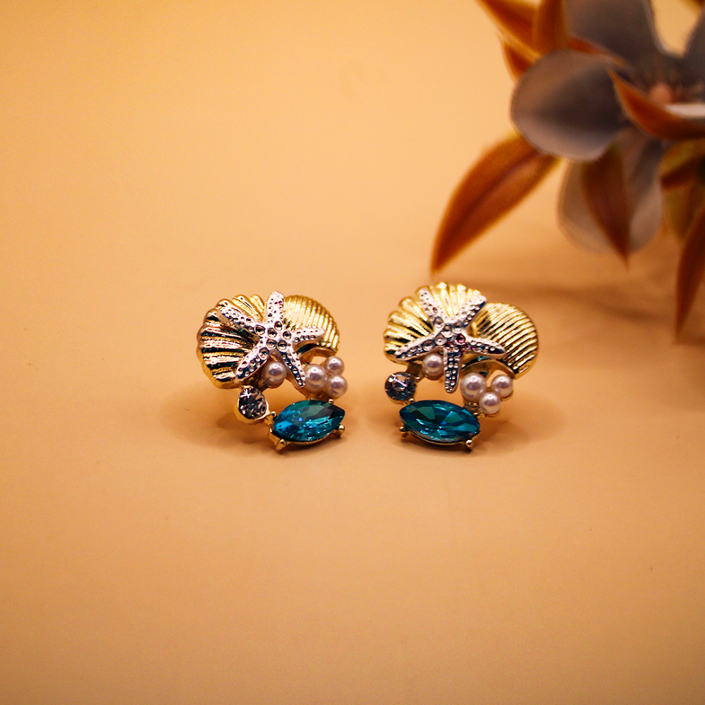 Aqua Seashell Mixed-Finish Stud Earrings