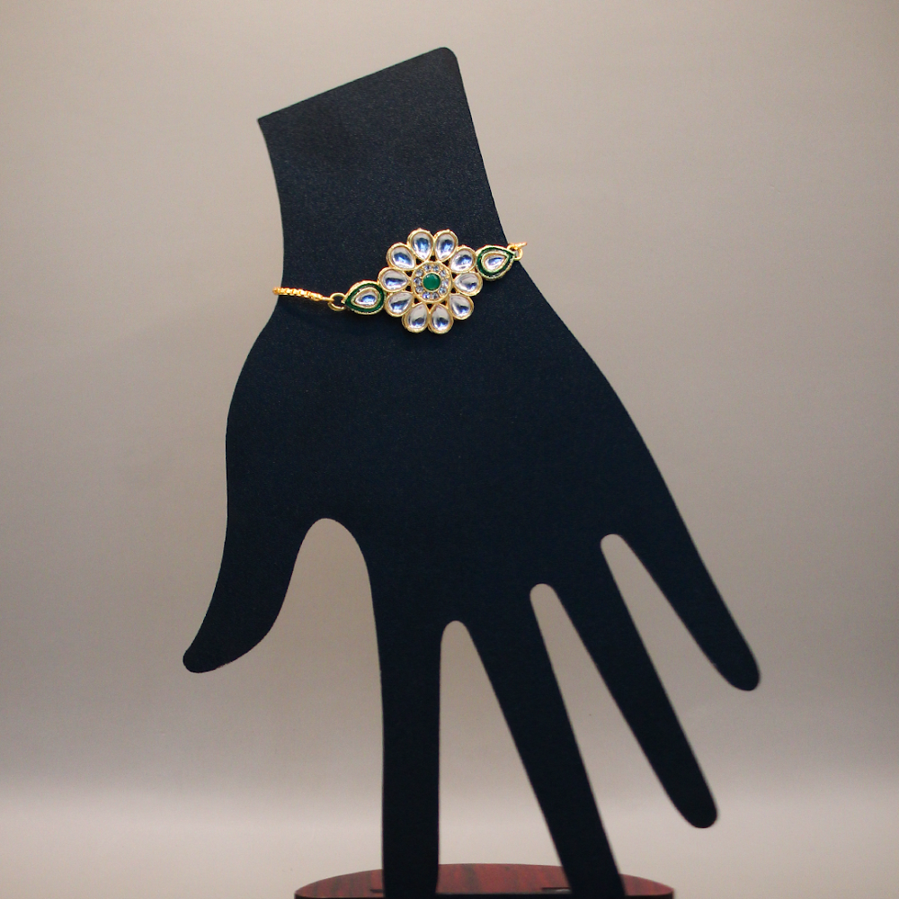 Emerald Kundan Bloom Bracelet