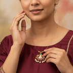Royal Cascade Specter Invisible Wire Necklace