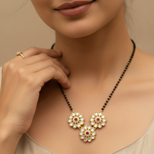 Heavy Flower Trio Mangalsutra