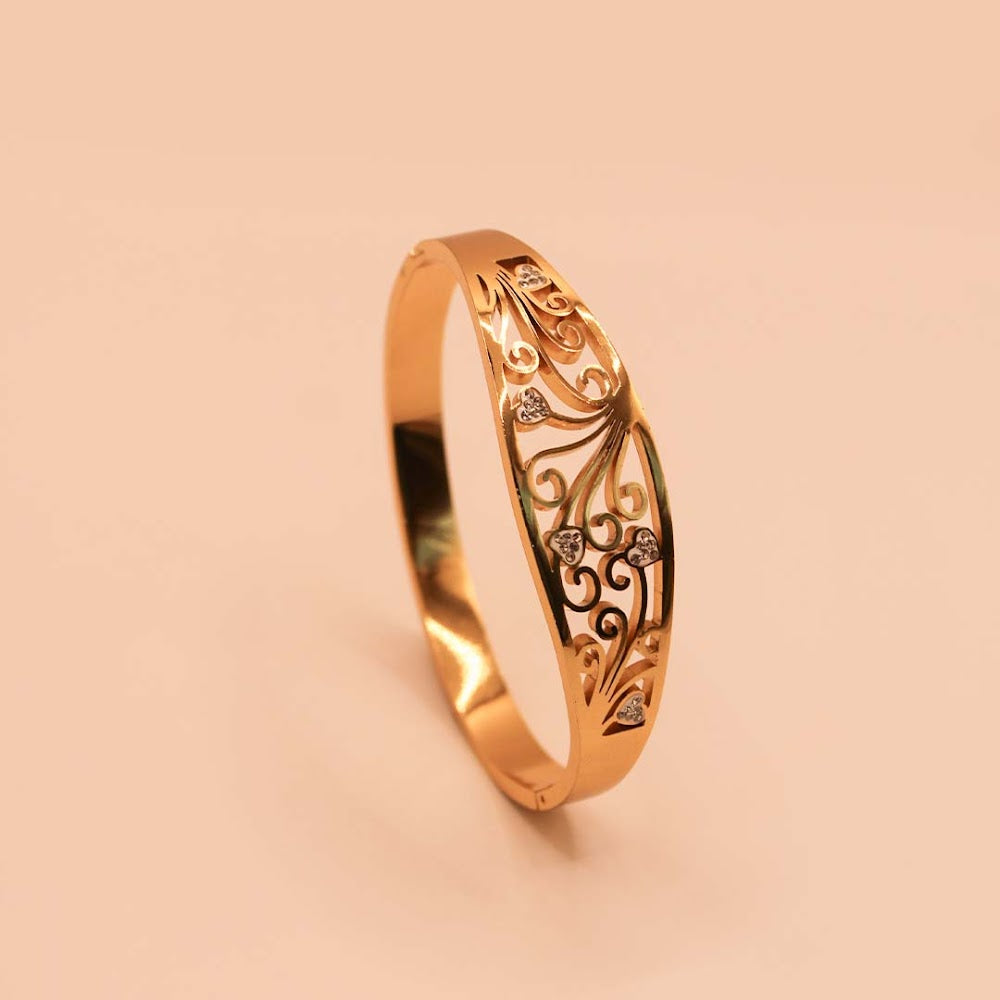 Royal Charm Golden Cuff Bracelet