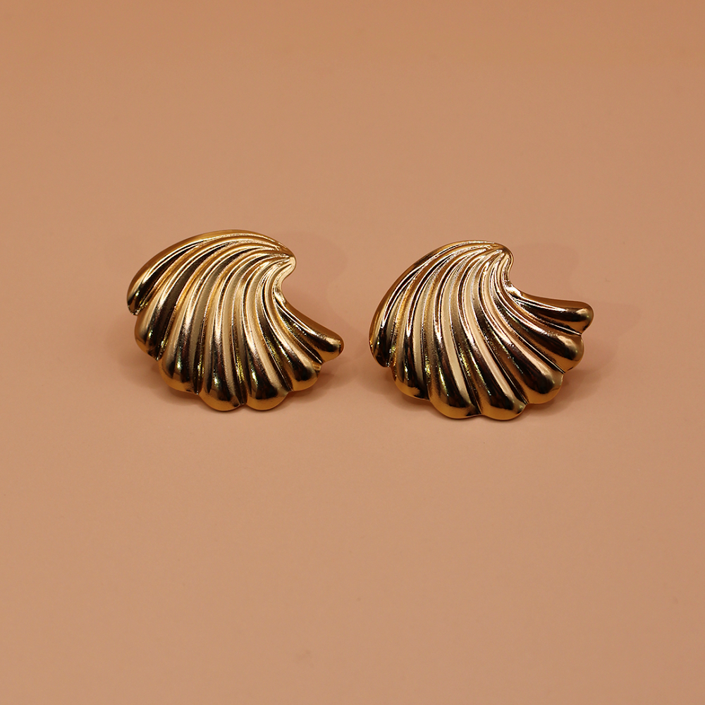 Golden Aura Shell Stud Earrings