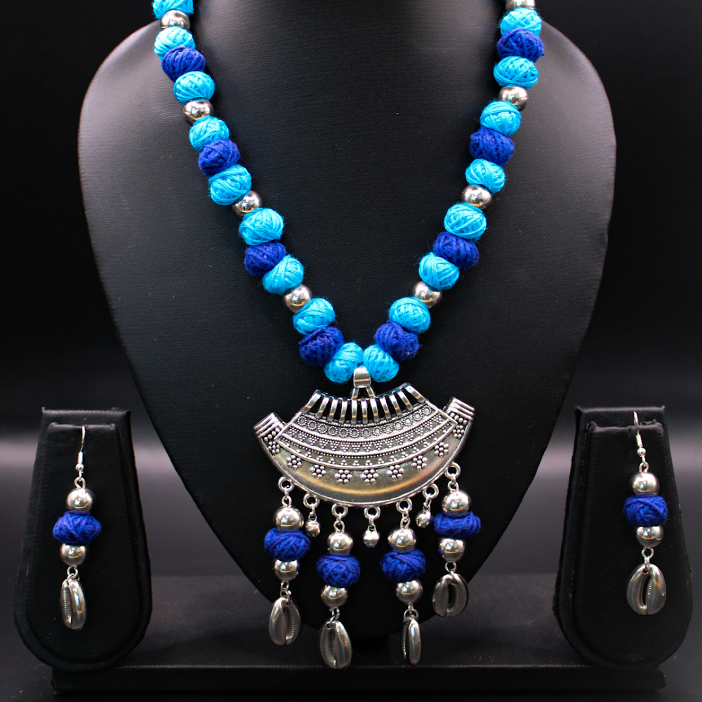 Rajwadi Neel Dori Chandra Bali Jewellery Set