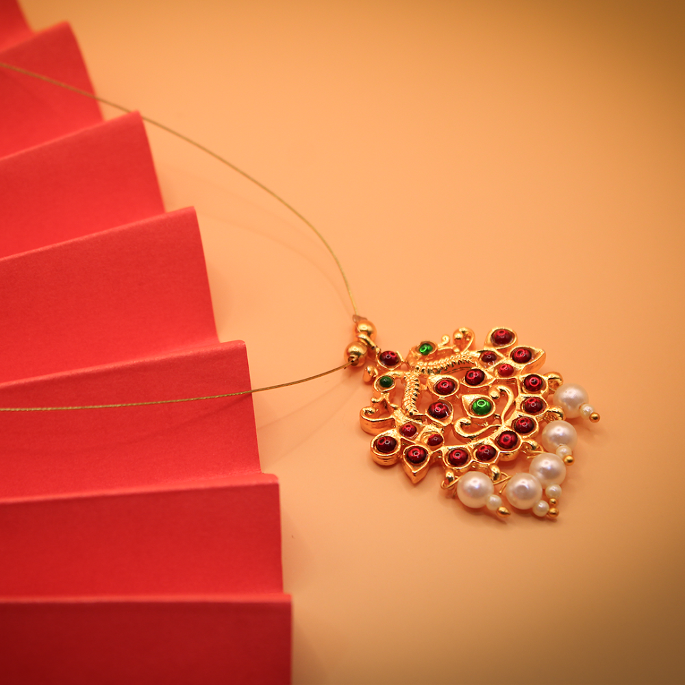 Rajwadi Cascade Invisible Wire Necklace