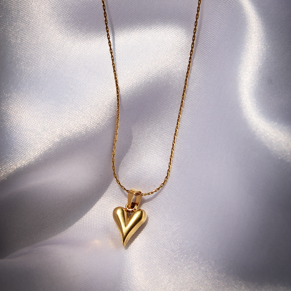 Mirror Finish Puffed Golden Heart Pendant anti-tarnish