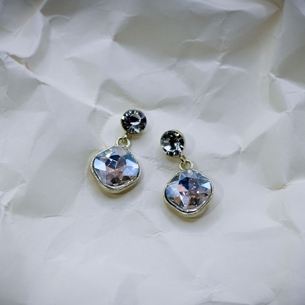 Gilded Cushion Dangles
