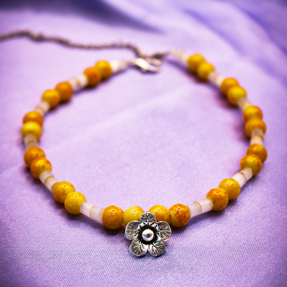 Flower Charm Yellow -White Beaded Anklets