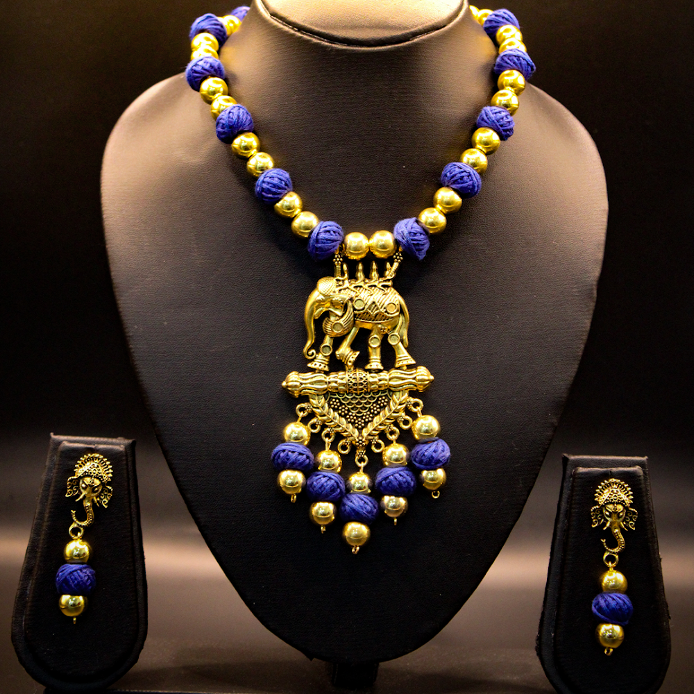 Indigo Polished Elephant Tassel Jewellery Set