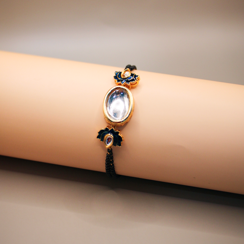 Neel Pushpa Oval Kundan Mangalsutra Bracelet