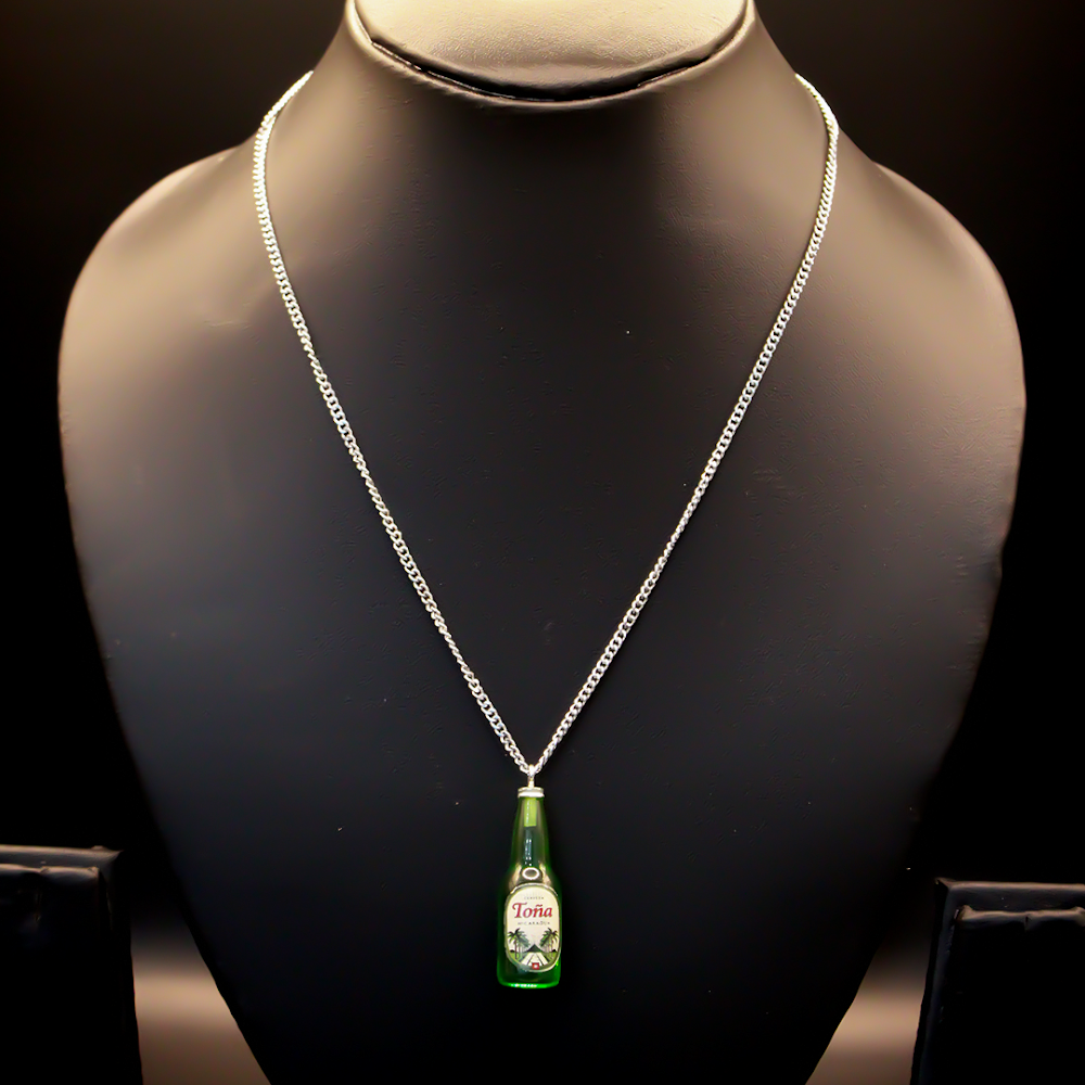 Toña Tropic Charm Necklace